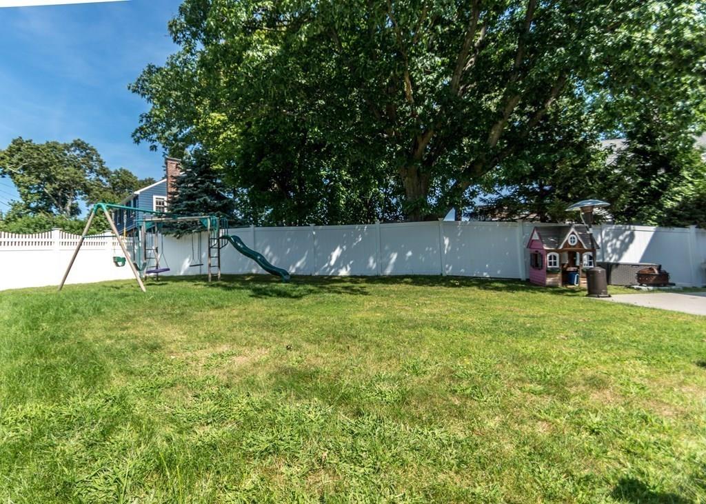 10 Sterling Road Waltham, MA 02451 - Photo 36 of 39 Gallery Image 36