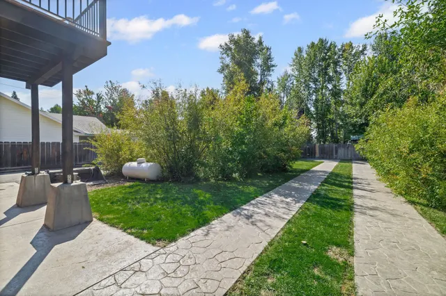 $925,000 | 351 Feather River Drive, Chester, CA 96020