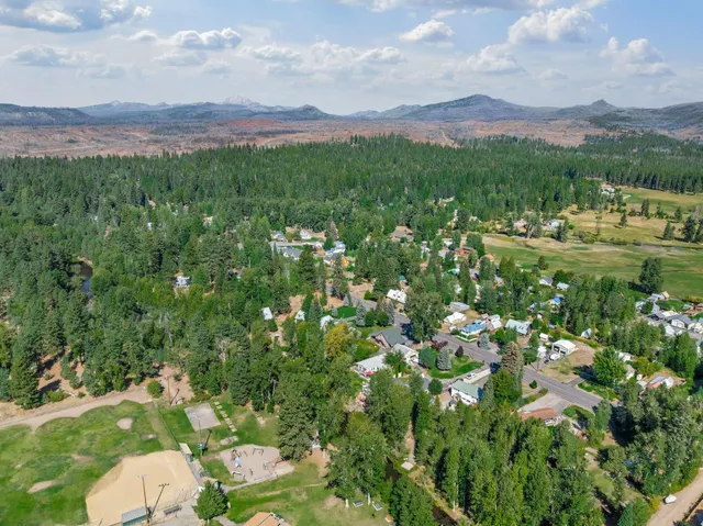 $925,000 | 351 Feather River Drive, Chester, CA 96020