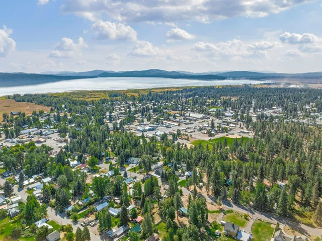 $925,000 | 351 Feather River Drive, Chester, CA 96020