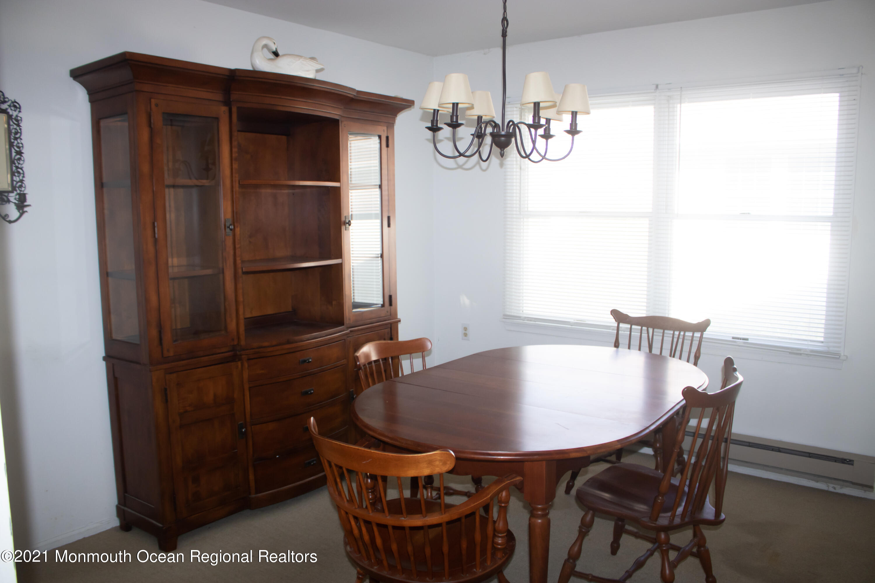 47 Sycamore Access Road Manahawkin, NJ 08050 - Photo 10 of 37 a dining room with furniture and window