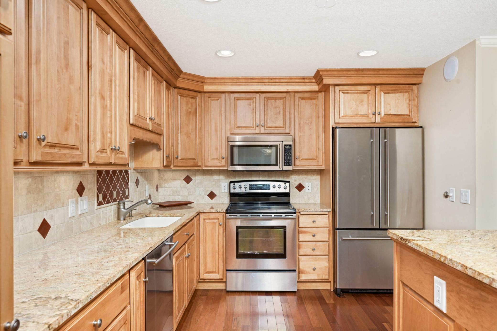 7250 Lewis Ridge Parkway, Unit 206 Edina, MN 55439 - Photo 12 of 53 Gallery Image 12