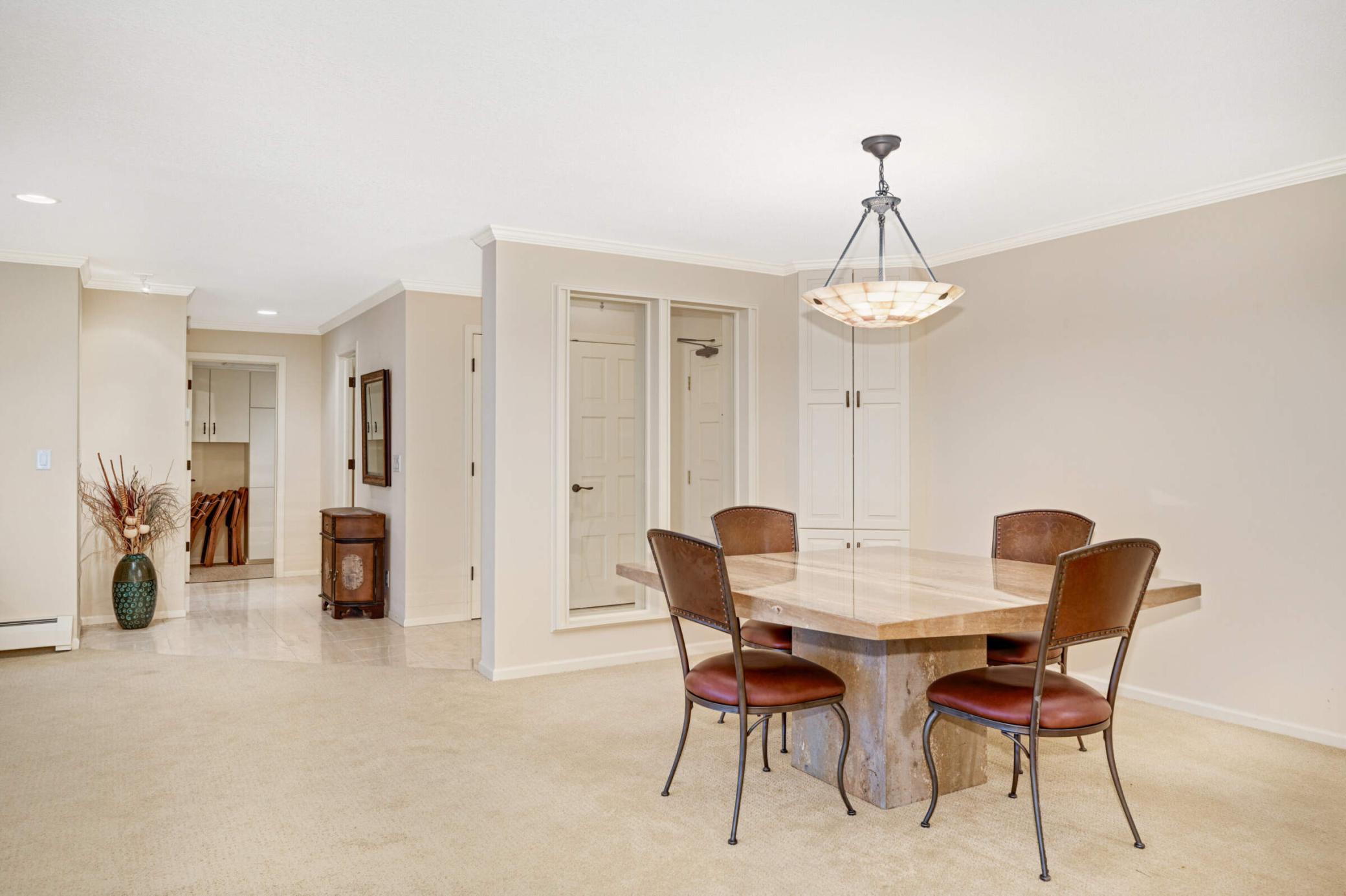 7250 Lewis Ridge Parkway, Unit 206 Edina, MN 55439 - Photo 14 of 53 Gallery Image 14