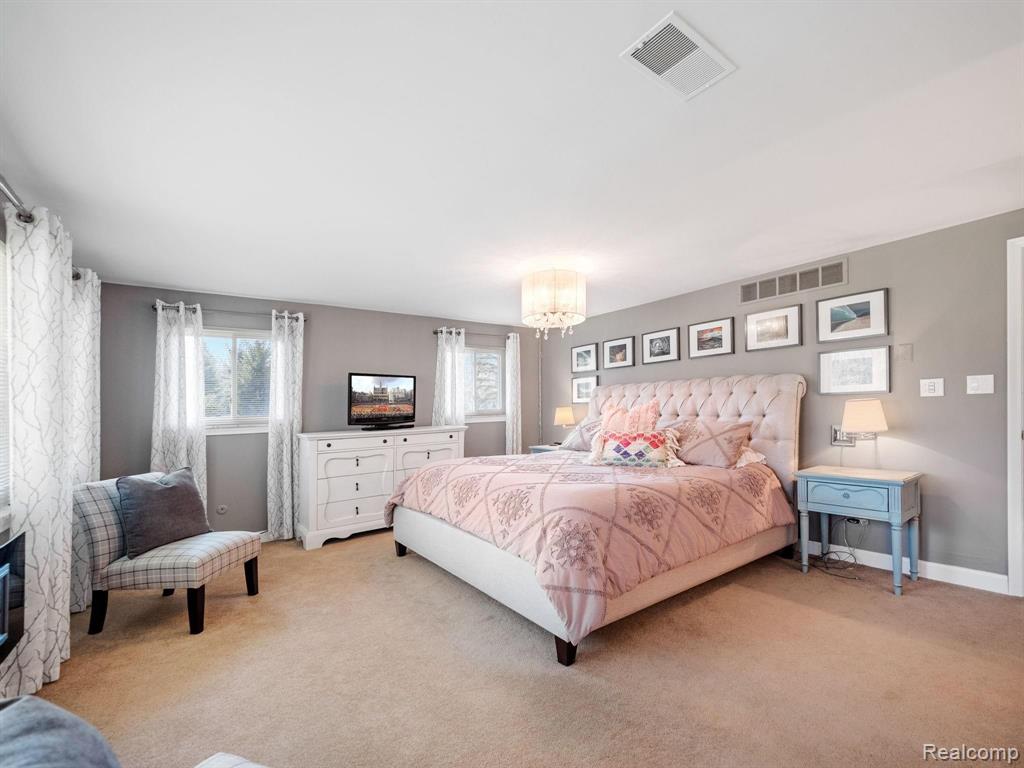 32110 Lahser Road Beverly Hills, MI 48025 - Photo 29 of 41