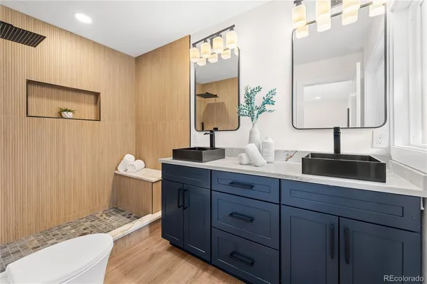 $825,000 | 1843 South Urban Way, Lakewood, CO 80228