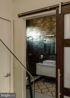 $1,160,000 | 227 West George Street, Philadelphia, PA 19123
