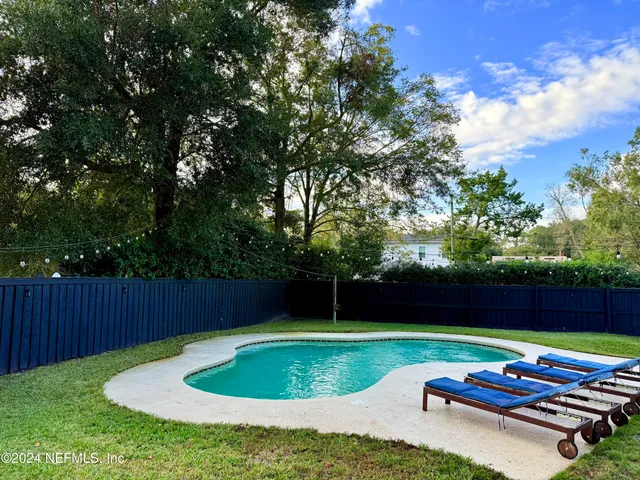 $2,450 | 3756 Anderson Street, Jacksonville, FL 32205