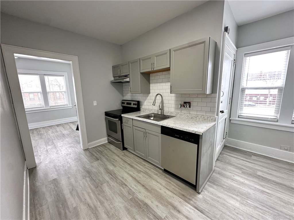 249 Central Park, Unit 1 Rochester, NY 14605 - Photo 4 of 11 kitchen