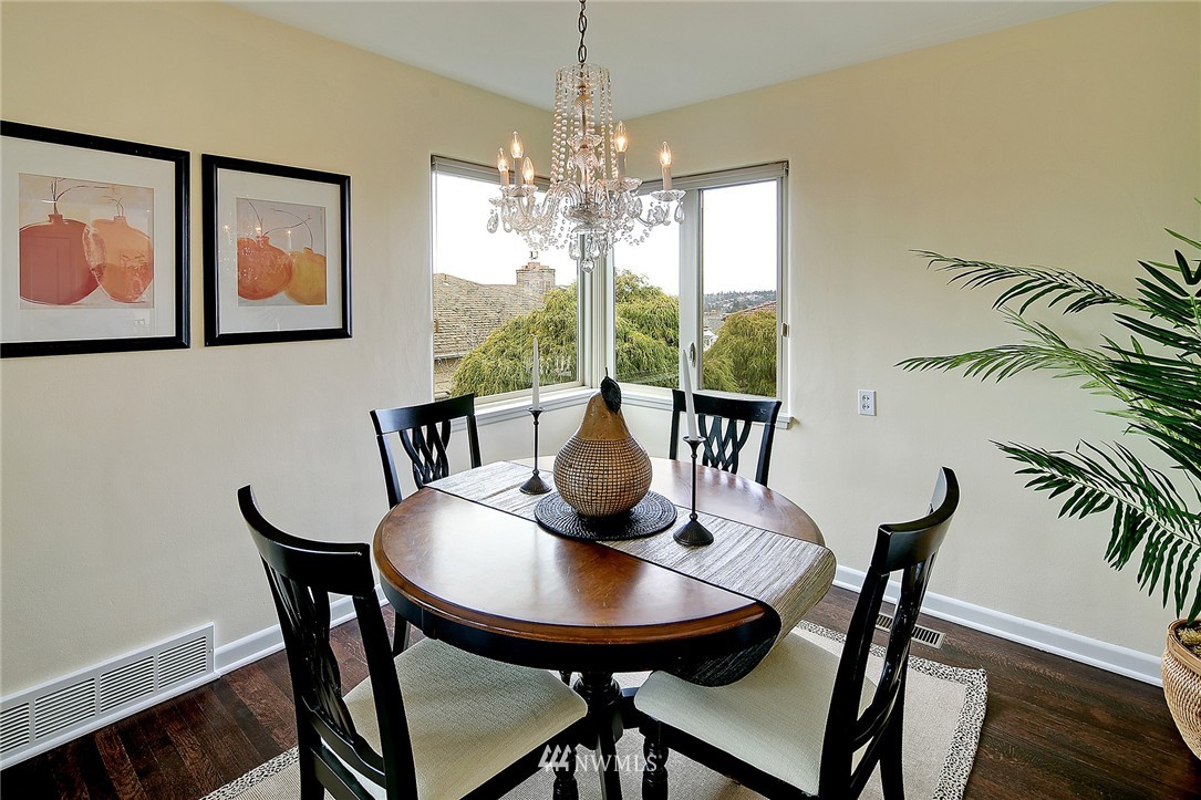 3916 Southwest Frontenac Street Seattle, WA 98136 - Photo 6 of 25