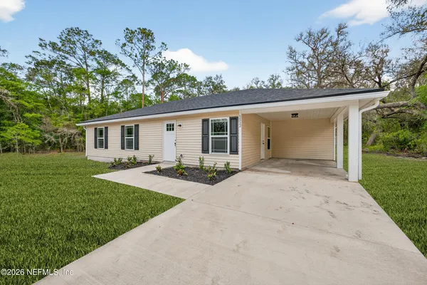 $249,900 | 5512 Crockett Court, Keystone Heights, FL 32656