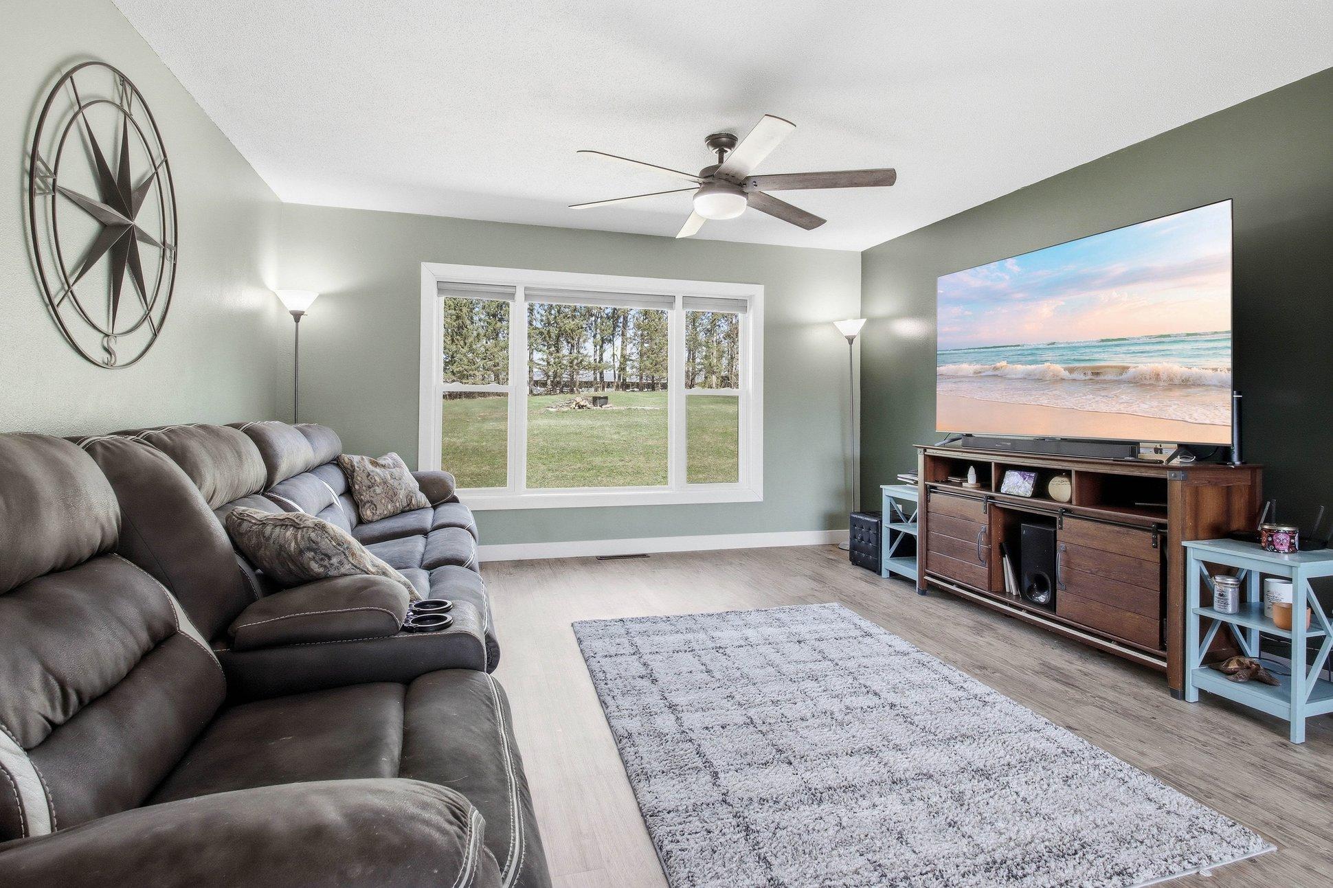 404 Drier Street Durand, WI 54736 - Photo 13 of 35