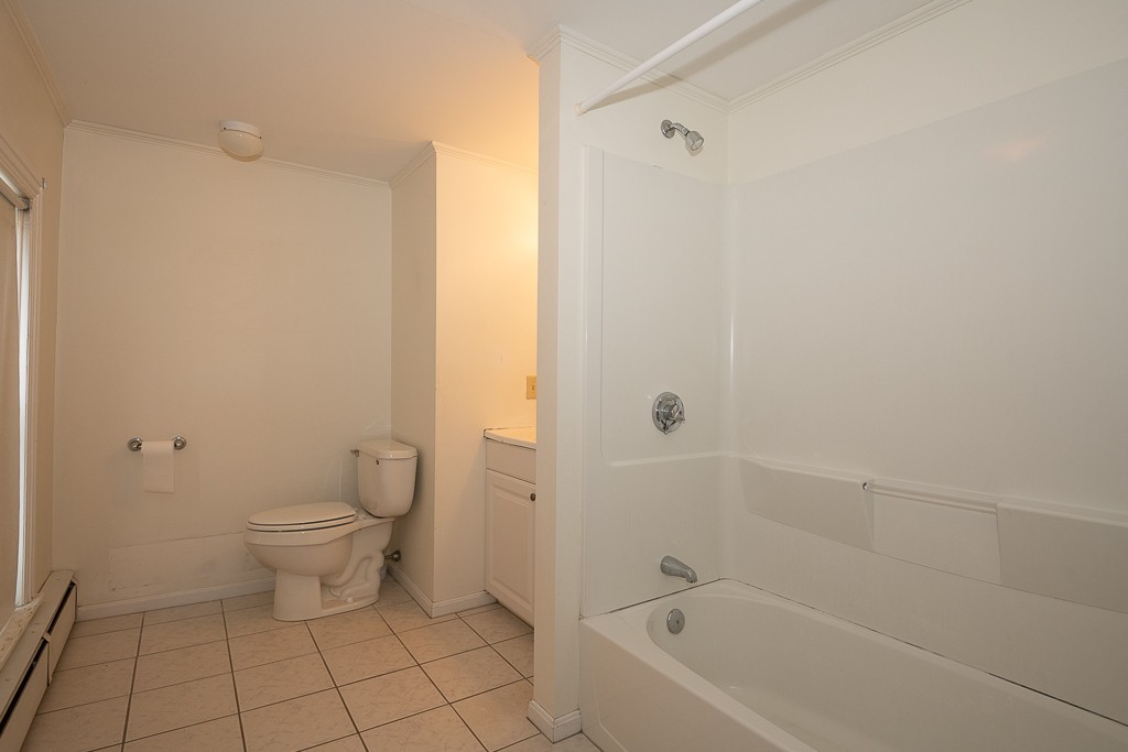 28 Burbank Road Sutton, MA 01590 - Photo 8 of 19