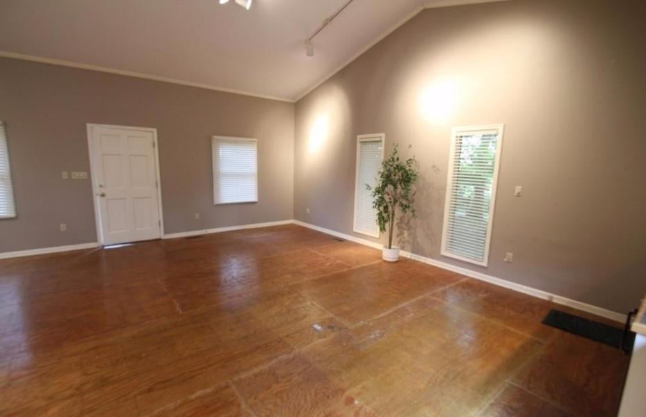 4022 Hoke's Mill Road Ronceverte, WV 24970 - Photo 11 of 48 Gallery Image 11