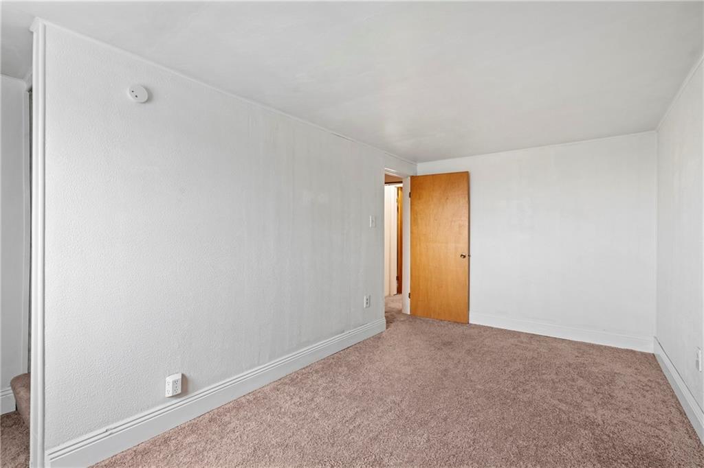 2725 Sumner Street Pittsburgh, PA 15203 - Photo 21 of 37 a view of an empty room