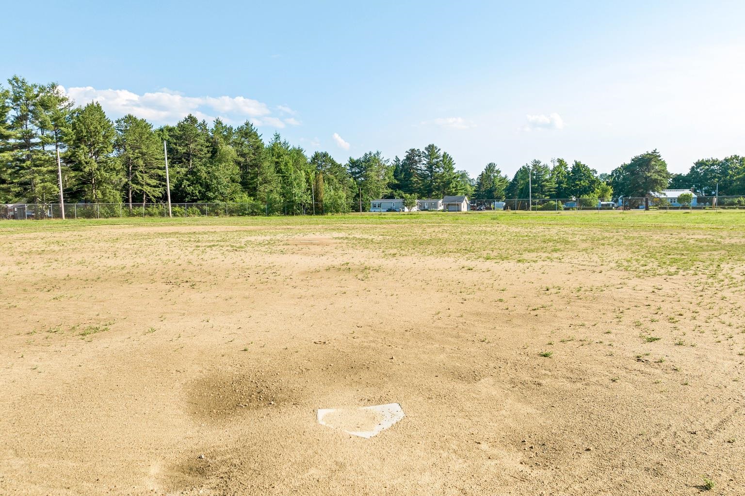 2 Kennedy Avenue Rochester, NH 03839 - Photo 19 of 26
