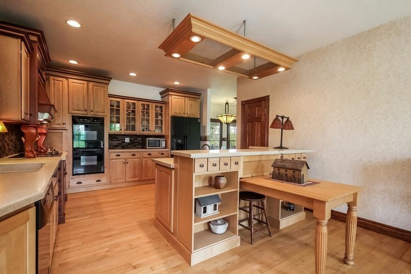 13574 Macon Road Saline, MI 48176 - Photo 3 of 10 Photo 3