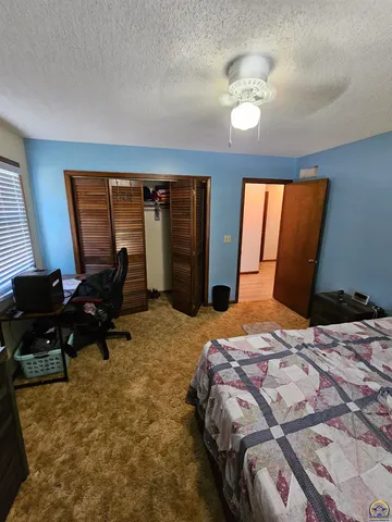 $264,500 | 2925 Rio Vista Drive, Emporia, KS 66801