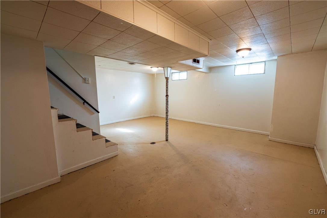 1055 Ridge Avenue Allentown, PA 18102 - Photo 21 of 25 Gallery Image 21