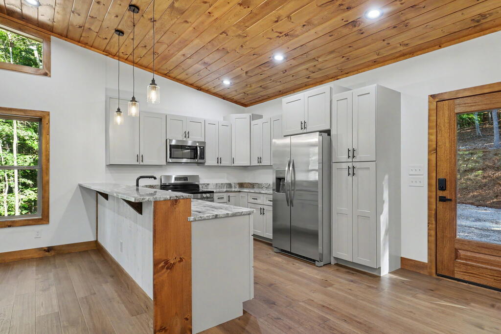 48 Woodleaf Road Morganton, GA 30560 - Photo 9 of 47 Gallery Image 9