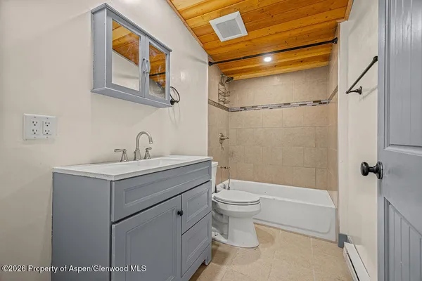 $265,000 | 1540 East Victory Way, Craig, CO 81625