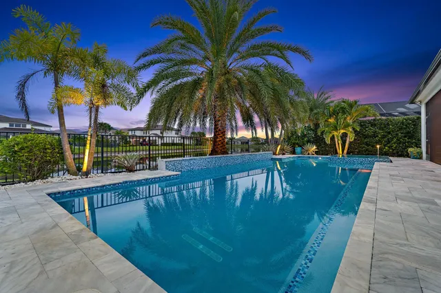 $2,595,000 | 319 Sonoma Isles Circle, Jupiter, FL 33478