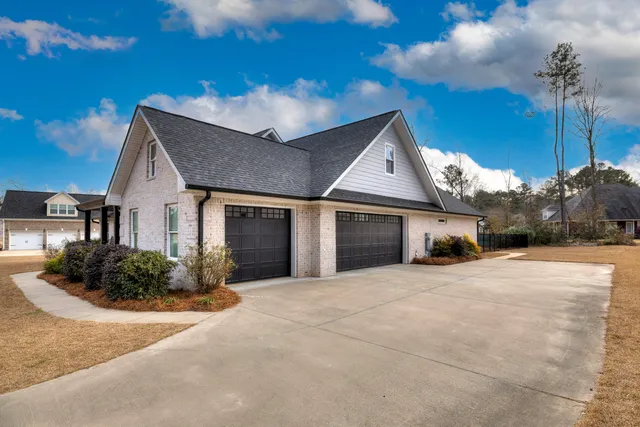 $524,900 | 3020 Lowerlake Drive, Sumter, SC 29150