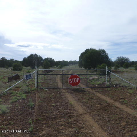 116 West Off Ten Tank Road Williams, AZ 86046 - Photo 2 of 24 Gate into Property