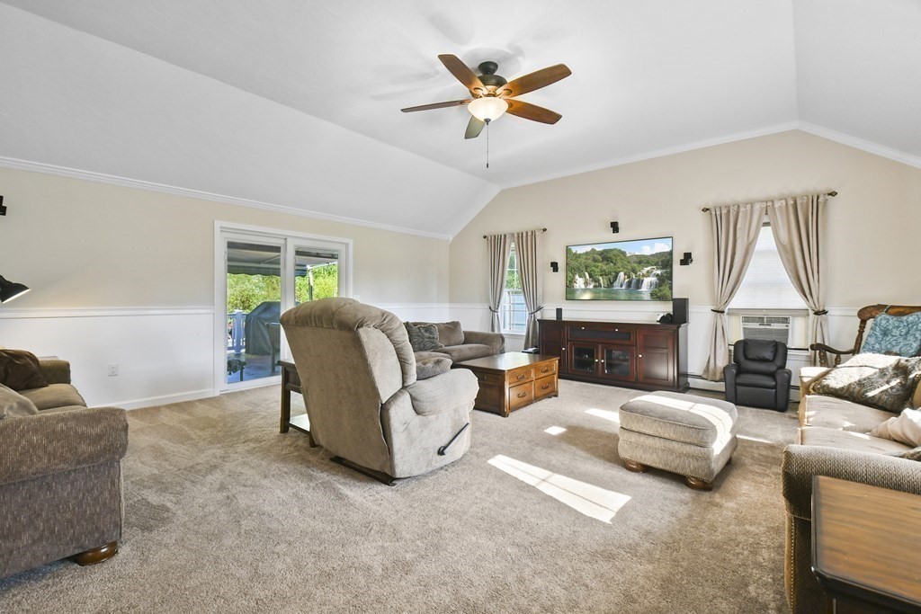 82 Buttermilk Road Leominster, MA 01453 - Photo 16 of 42 a living room with furniture