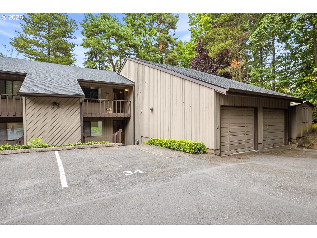 7134 Southwest Murray Boulevard Beaverton, OR 97008 - Photo 1 of 38