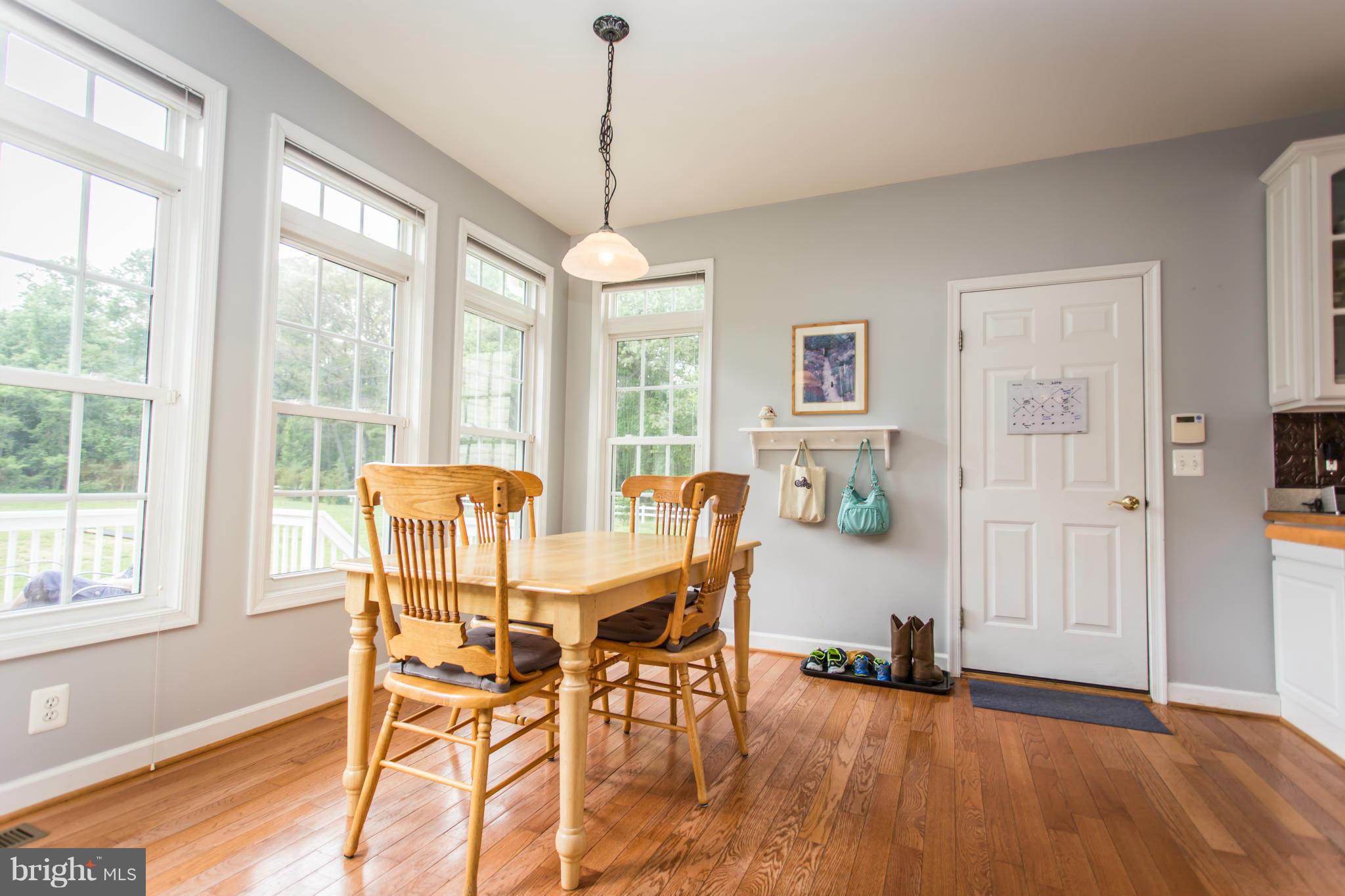 15364 Locust Point King George, VA 22485 - Photo 7 of 21 Breakfast Nook