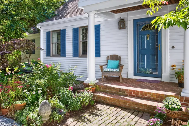 $2,250,000 | 34 Lake Drive, Orleans, MA 02653