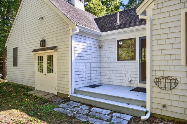 $2,250,000 | 34 Lake Drive, Orleans, MA 02653