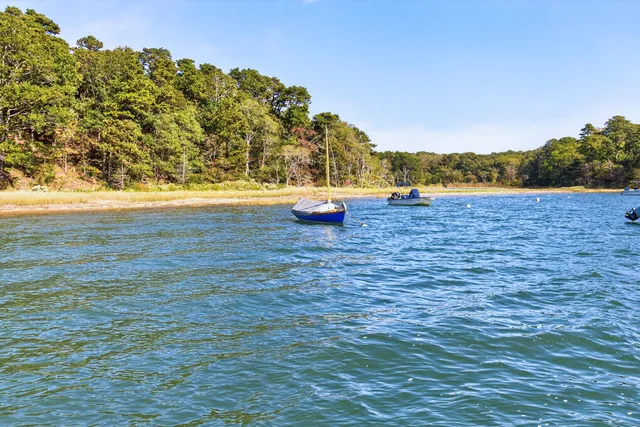 $2,250,000 | 34 Lake Drive, Orleans, MA 02653