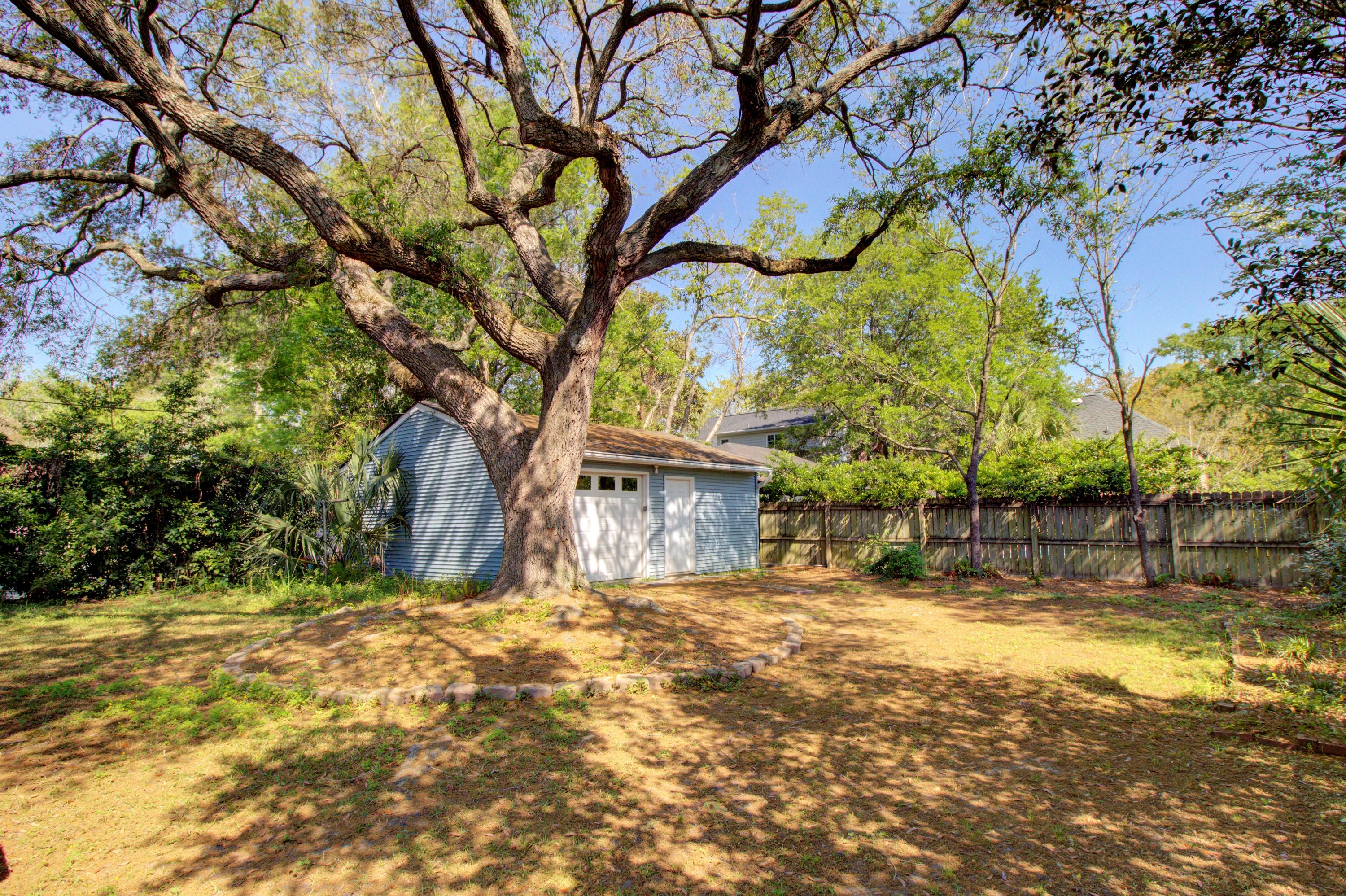 18 Beverly Road Charleston, SC 29407 - Photo 15 of 16 back yard