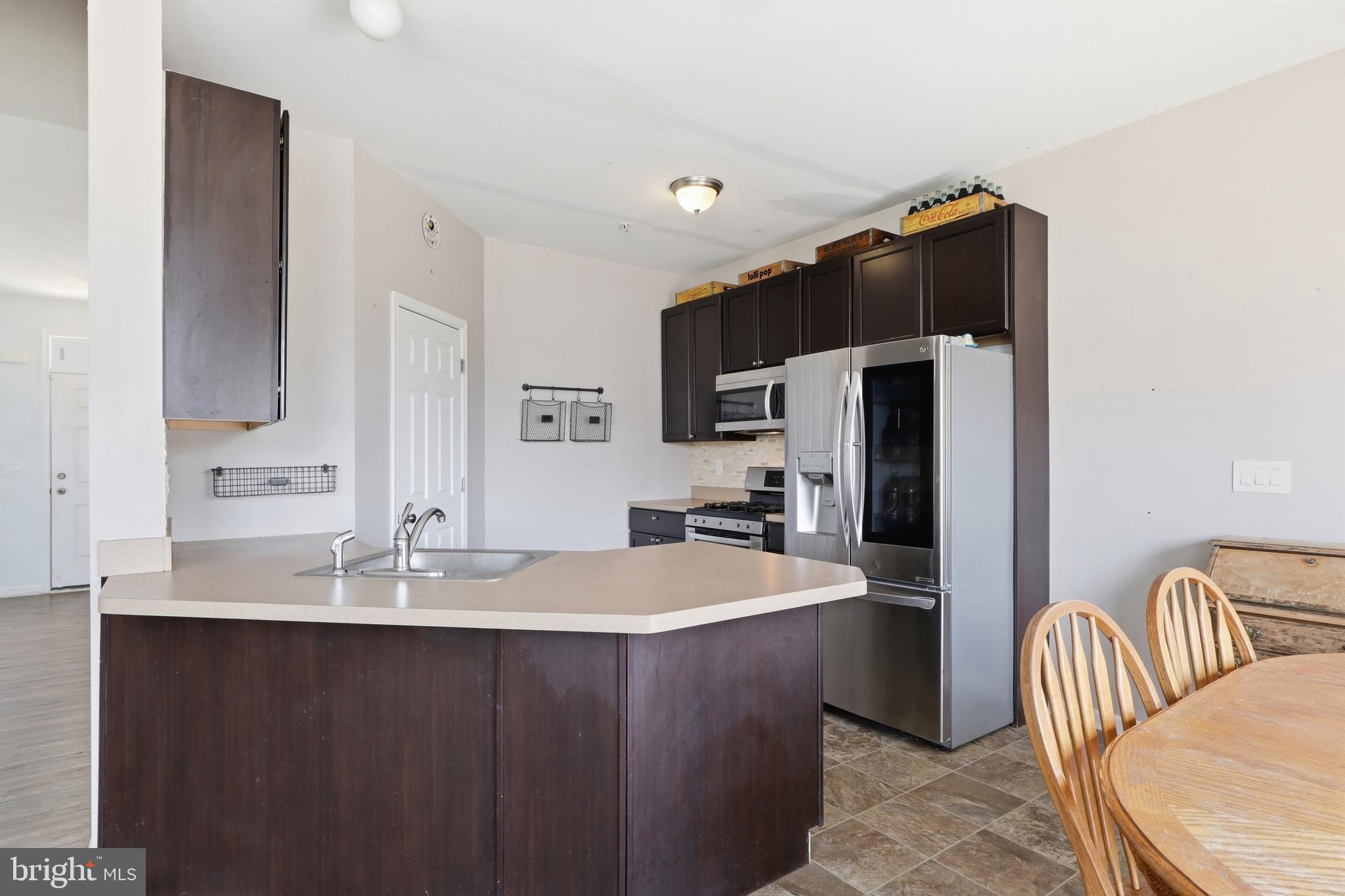 552 Marion Road, Unit 552 York, PA 17406 - Photo 9 of 44 Gallery Image 9