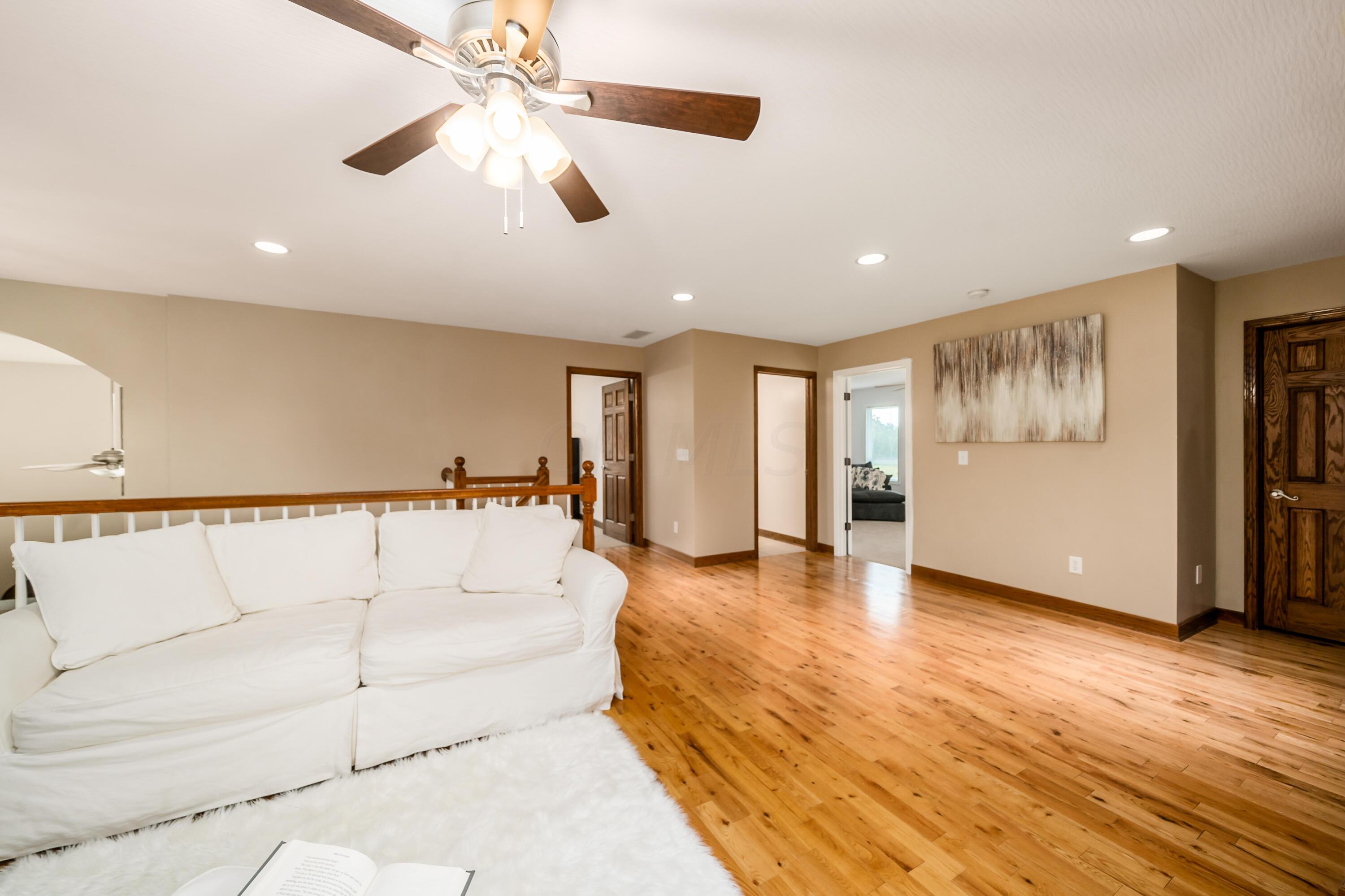 7733 Refugee Road Southwest Etna, OH 43062 - Photo 23 of 42 Loft