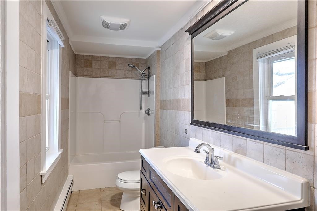 292 Pleasant Street, Unit 1 East Providence, RI 02916 - Photo 7 of 9