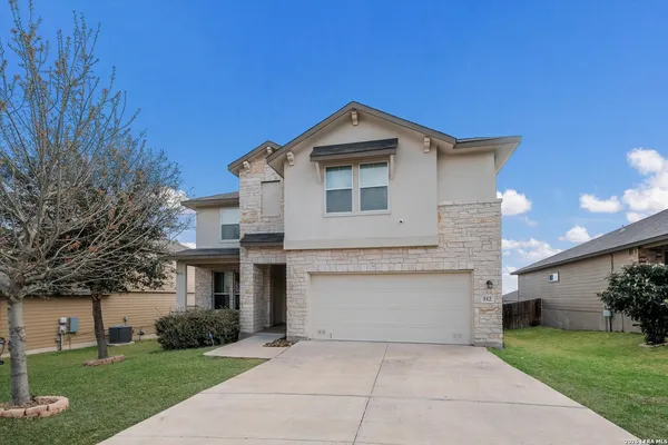 $425,000 | 512 Saltlick Way, Schertz, TX 78108