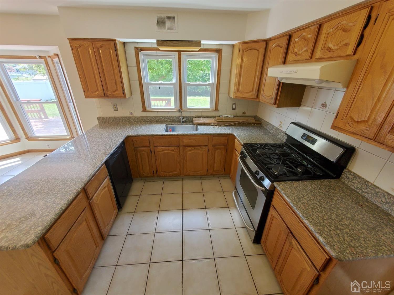 1450 Masoma Road North Brunswick, NJ 08902 - Photo 9 of 40 Gallery Image 9