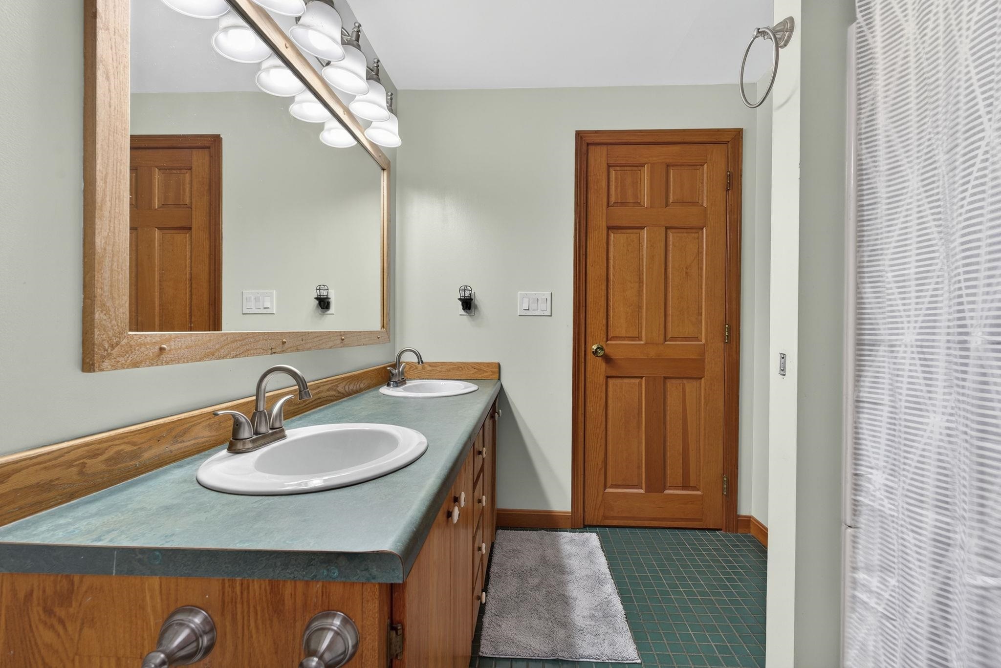 6 Fox Ridge Road Epping, NH 03042 - Photo 41 of 53