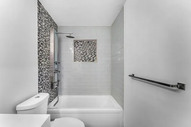 $1,395,000 | 6296 188th Trail North, Loxahatchee, FL 33470