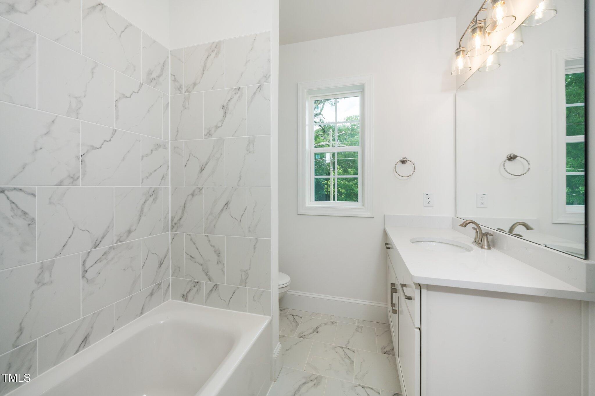 905 Deboy Street Raleigh, NC 27606 - Photo 28 of 33 29-web-or-mls-905 Deboy (29 of 33)