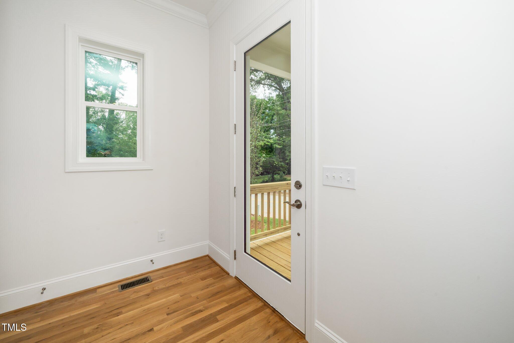 905 Deboy Street Raleigh, NC 27606 - Photo 4 of 33 5-web-or-mls-905 Deboy (1 of 33)