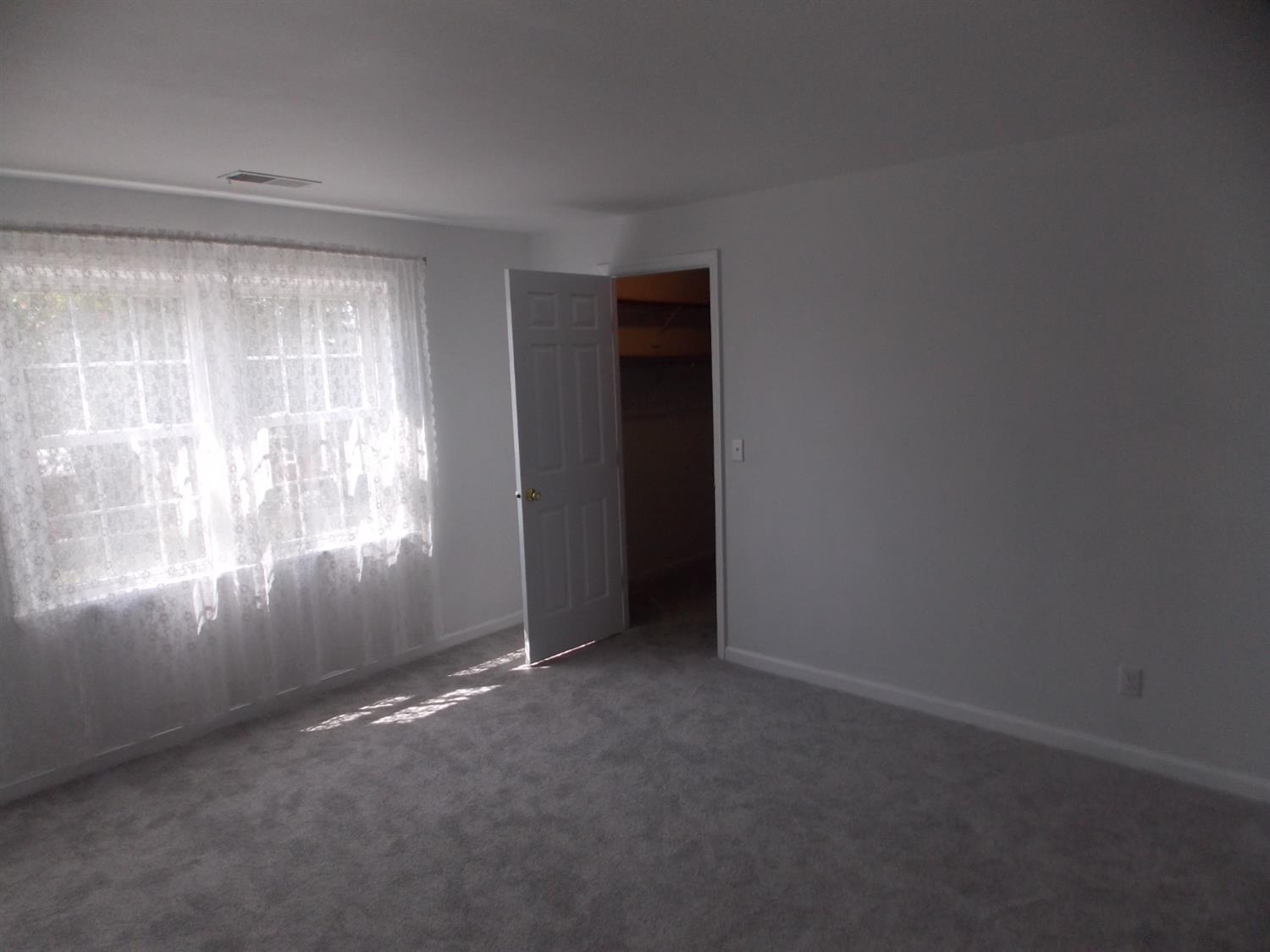 5346 Werk Road, Unit 5 Cincinnati, OH 45248 - Photo 15 of 21 Gallery Image 15