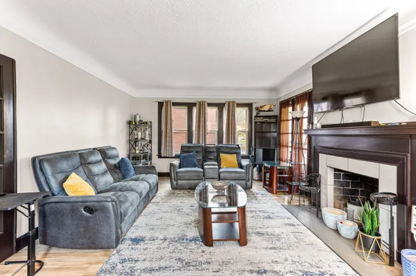 $292,500 | 14960 Ashton Road, Detroit, MI 48223