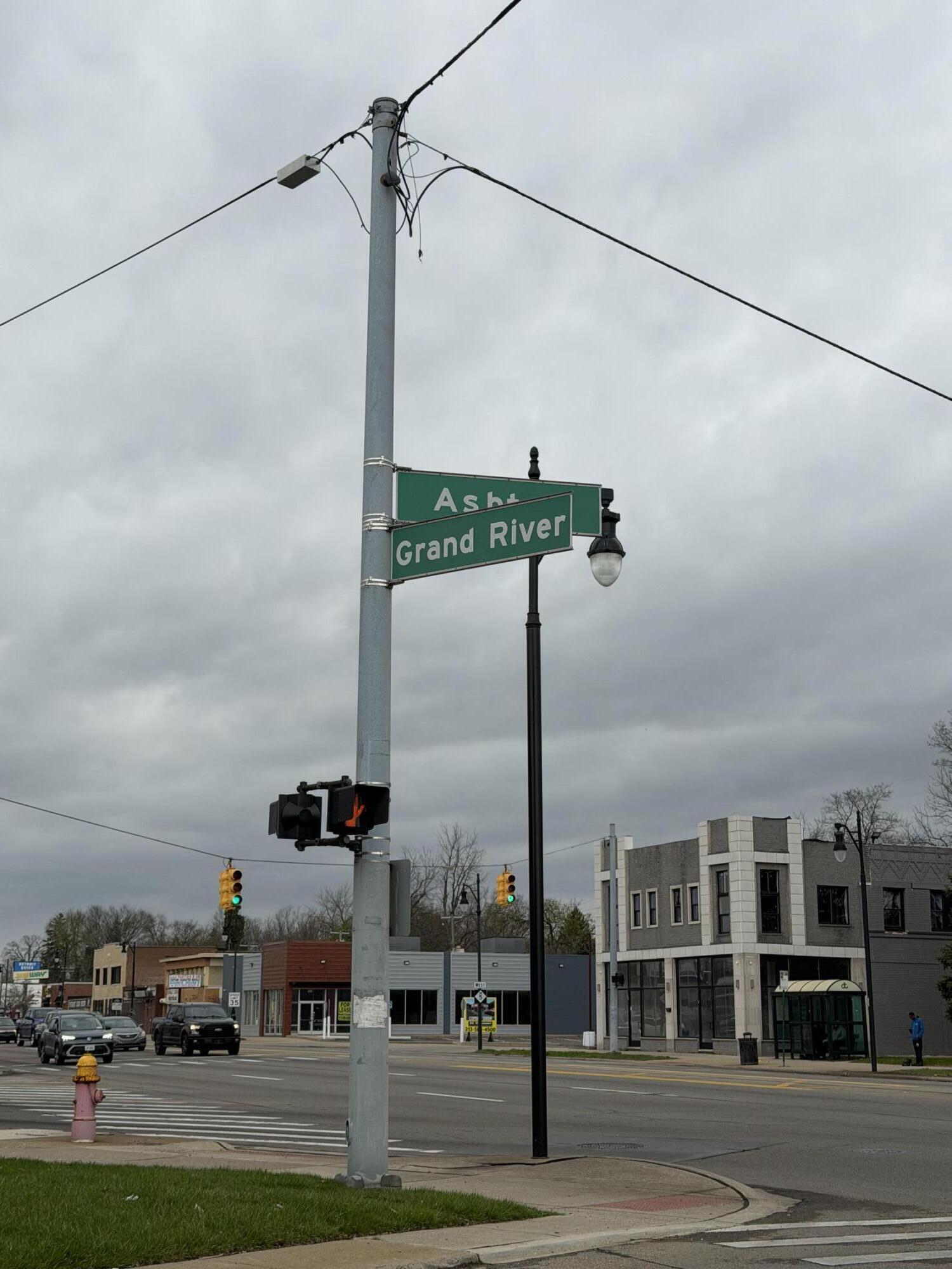 14960 Ashton Road Detroit, MI 48223 - Photo 3 of 7 IMG_2573