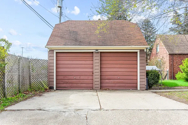 $292,500 | 14960 Ashton Road, Detroit, MI 48223