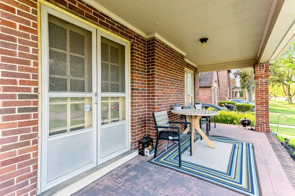 $292,500 | 14960 Ashton Road, Detroit, MI 48223