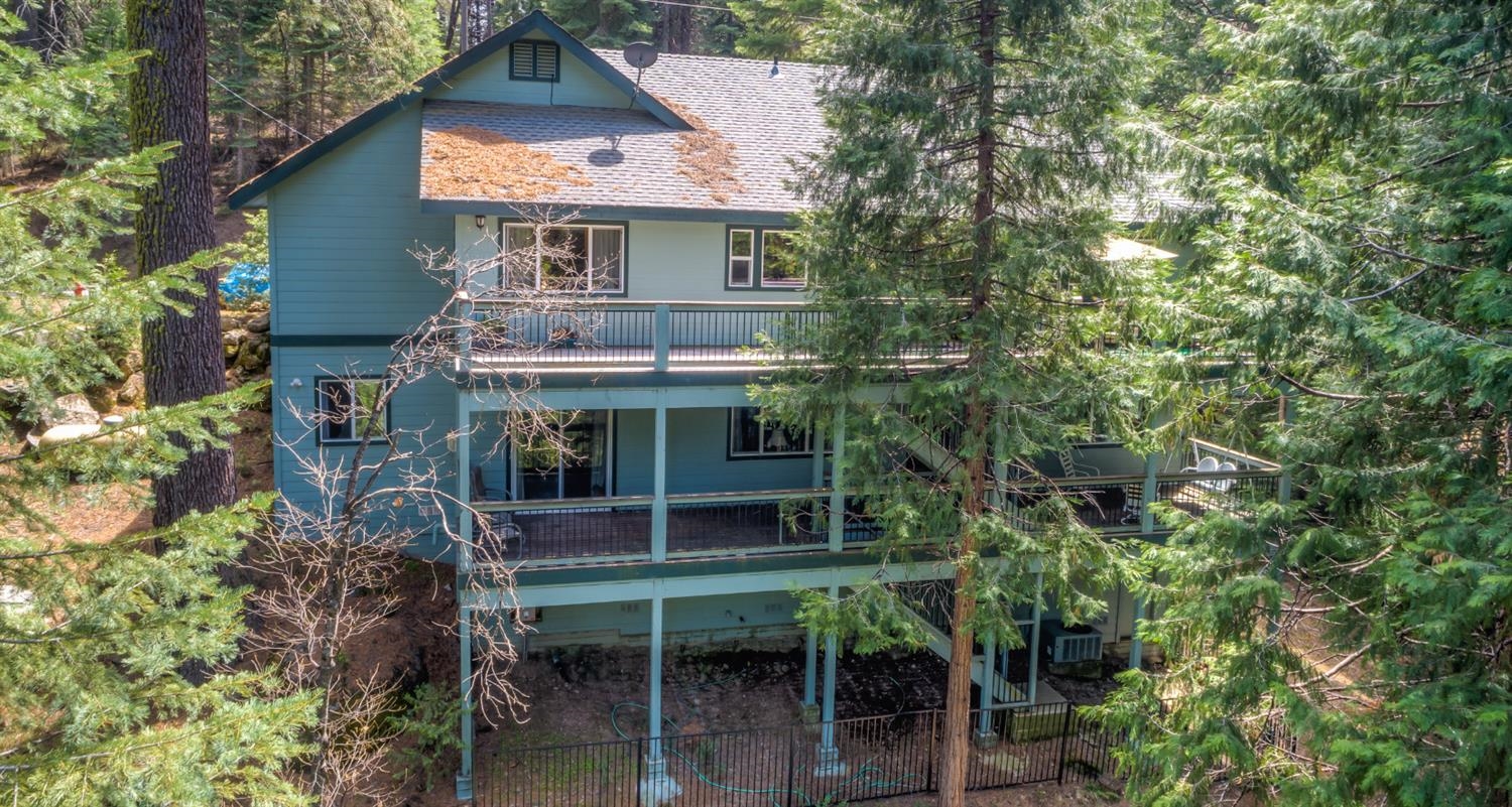 7703 Forest Drive Fish Camp, CA 93623 - Photo 40 of 48 front view of house with a tree