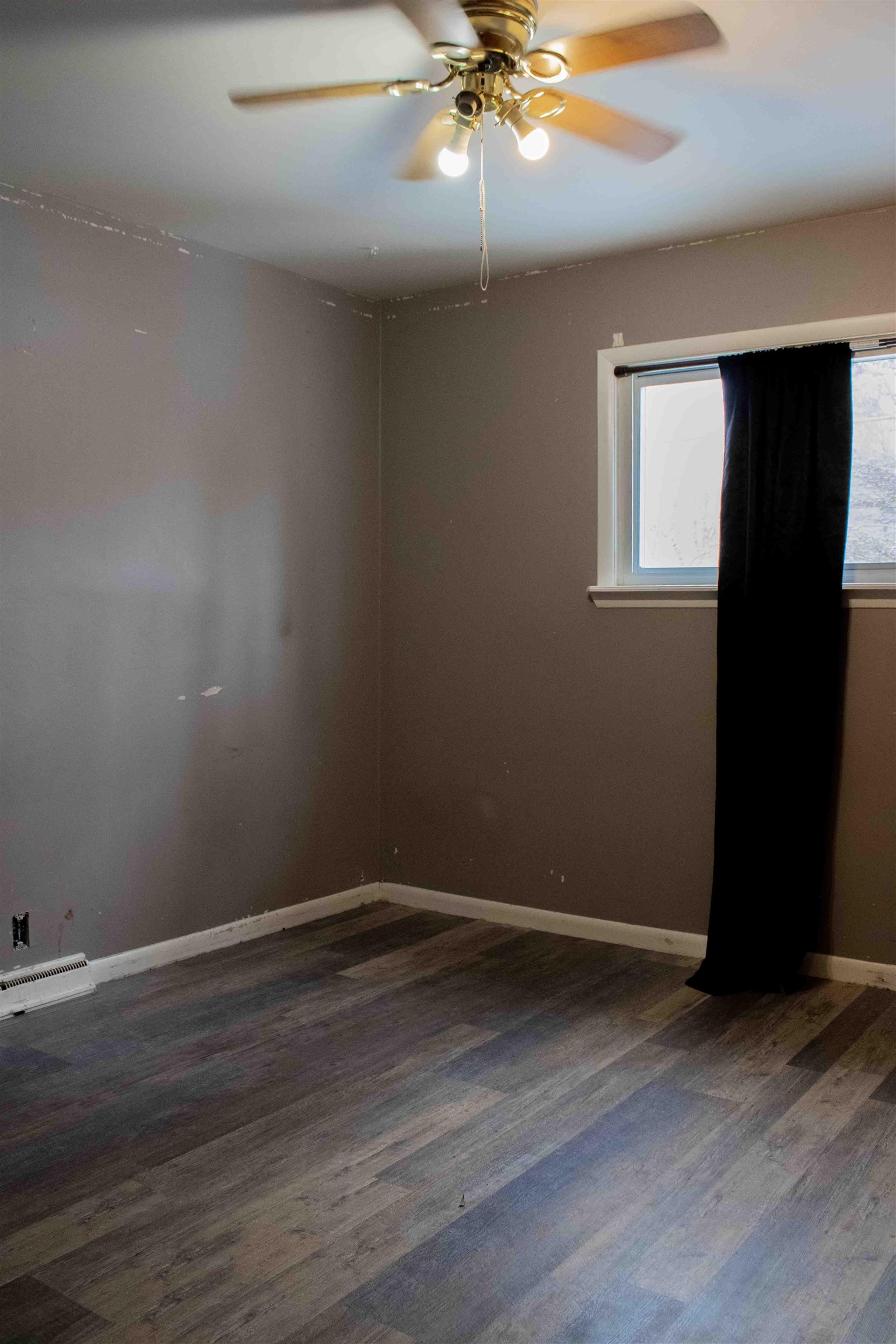 6415 North Belsay Road Flint, MI 48506 - Photo 6 of 21 50103220-5.JPG